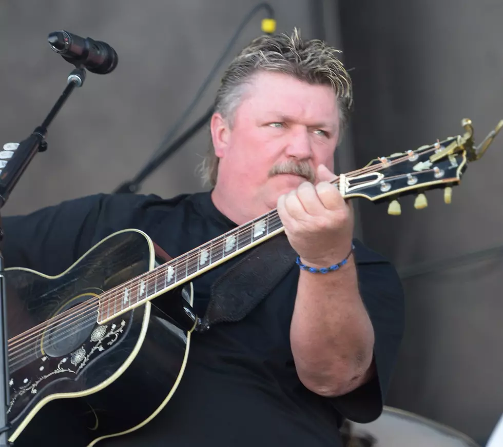 Joe Diffie To Headline Crowley Rice Festival This Weekend