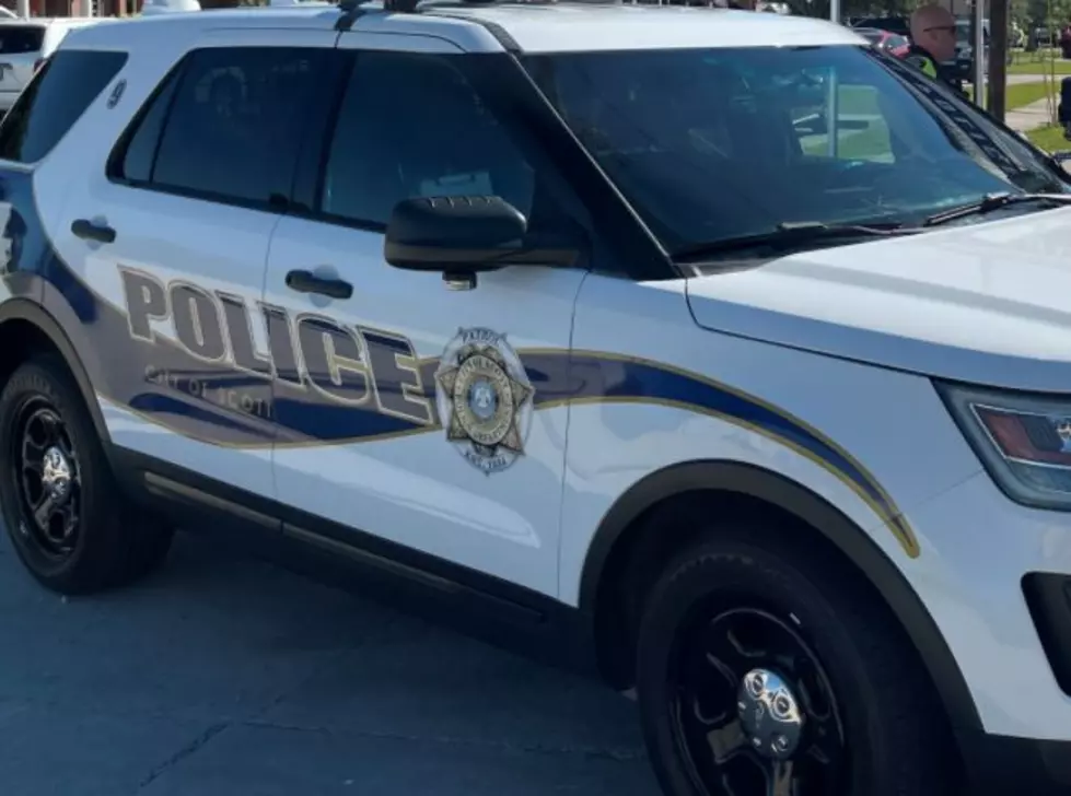 Scott Police Searching for Fugitive Following Car Chase Crash