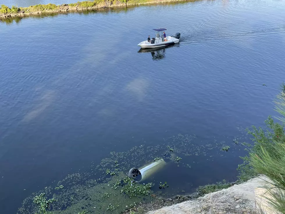Louisiana Fisherman Finds Stolen Car in River