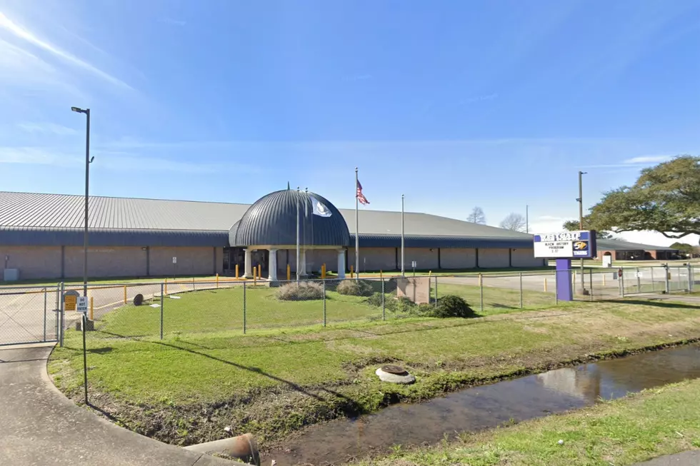 Juvenile Arrested in Connection with Bomb Threat at New Iberia School