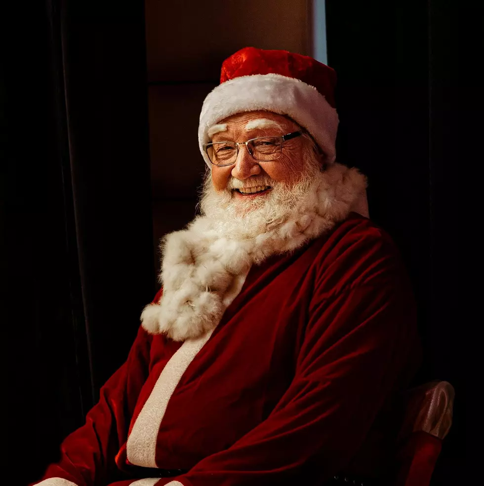 Here’s the Real Phone Number for Kids to Call Santa Claus
