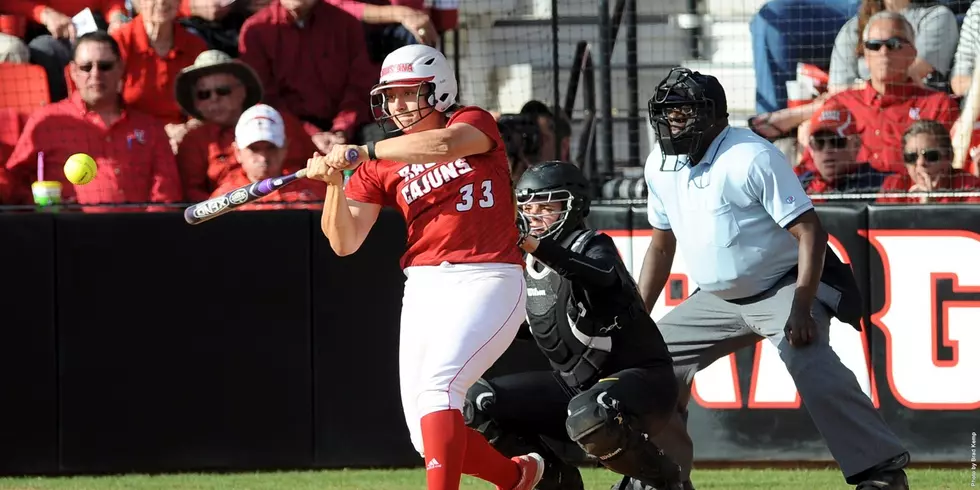 UL Softball Hangs On To Beat Oregon, 5-4