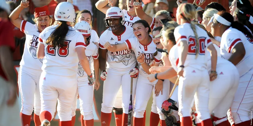 UL Softball Loses Twice To Florida