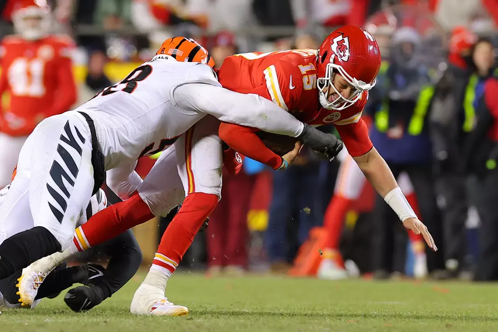 Bengals Germaine Pratt Calls Out Joseph Ossai Due to the Late Hit on Mahomes (Video)